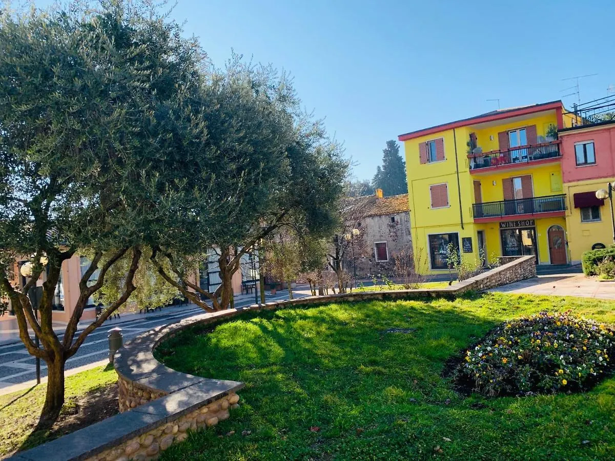 Appartamento Rosso Lazise 0*,  Italy